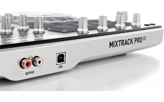 Numark MixTrack Pro II Blanca