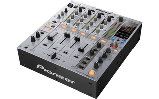 Pioneer DJM-750 S