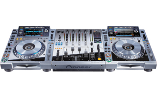 Pioneer DJ Platinium - 2 x CDJ2000 + 1 x DJM900