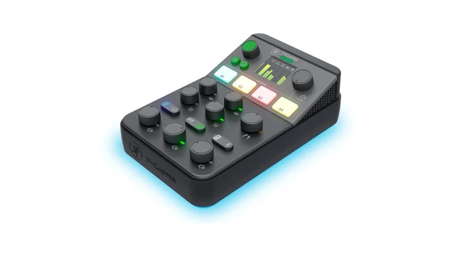 Mackie M-Caster Studio