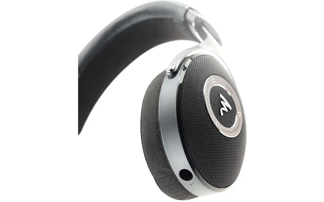 Focal Elear