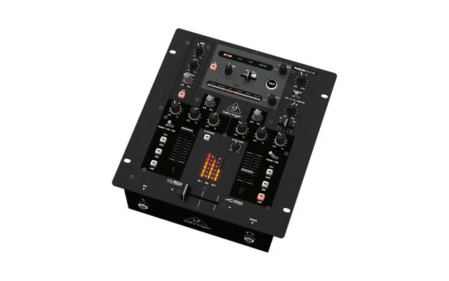 Behringer NoX 202