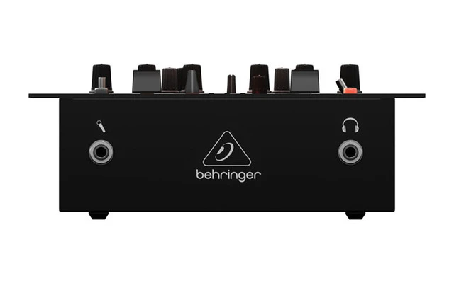Behringer NoX 202