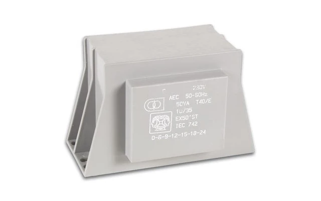 TRANSFORMADOR MÚLTIPLES APLICACIONES 50VA 1 x 6-9-12-15-18-24V / 1 x 2.08A 2.6A