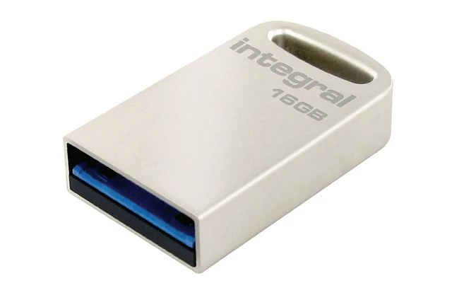 Integral INFD16GBFUS3.0