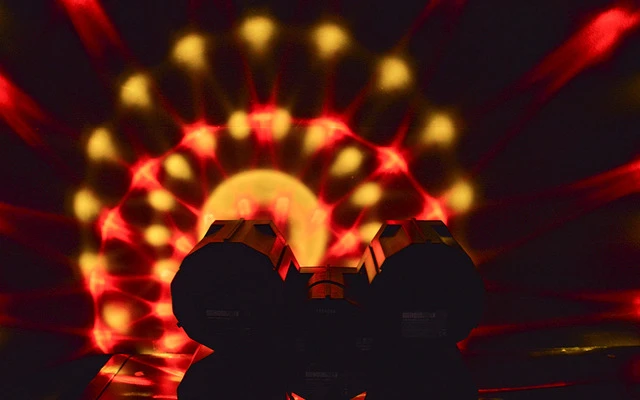 Órgano de luz modular con efecto flower