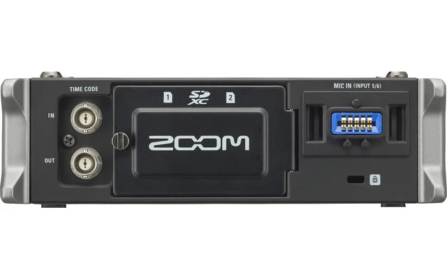 Zoom F4