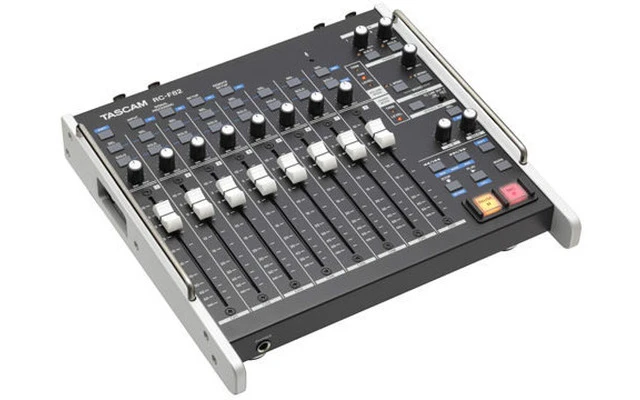 Tascam RC-F82