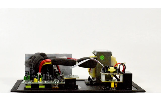 Imagenes de Módulo amplificador para Krk RP6G3