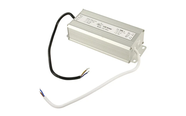 TRANSFORMADOR DE ENERGÍA LED 12V CC 60W