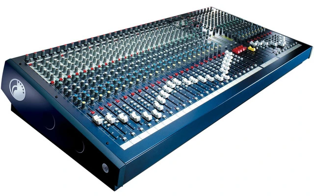 SoundCraft LX-7-16 II