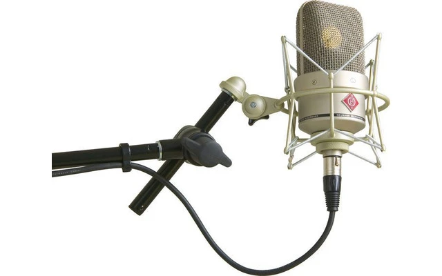 Neumann TLM 49