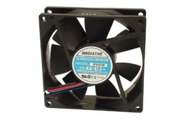 Ventilador Económico 12VDC Cojinete Liso 120 x 120 x 25mm