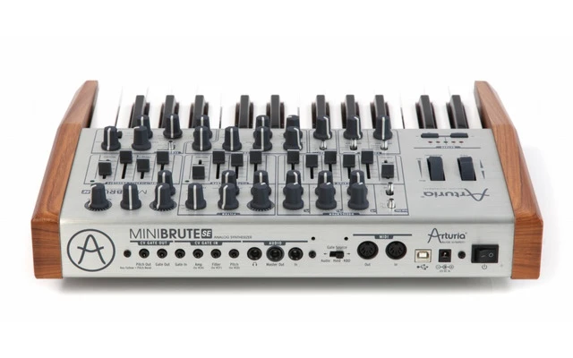 Arturia Minibrute SE
