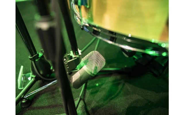 Omnitronic MIC 77M