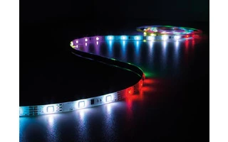 Juego con cinta de LEDs flexible, controlador y adaptador de red - animado digitalmente