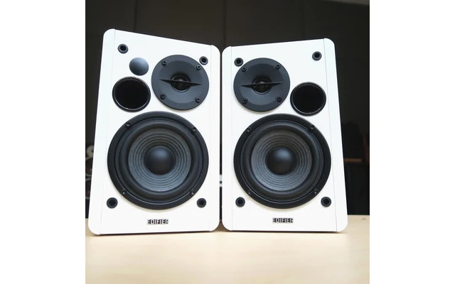 Edifier Studio R1280T Blanco