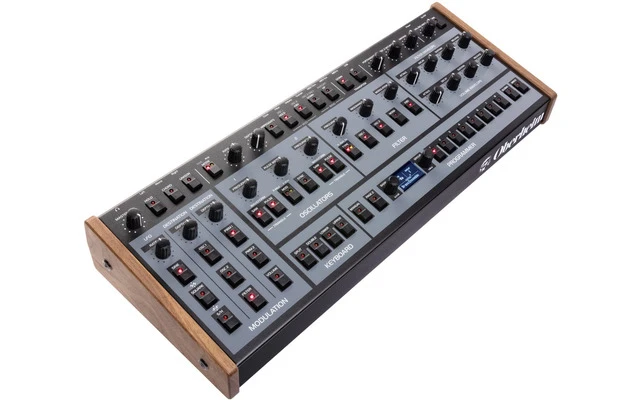 Oberheim OB-X8 Module