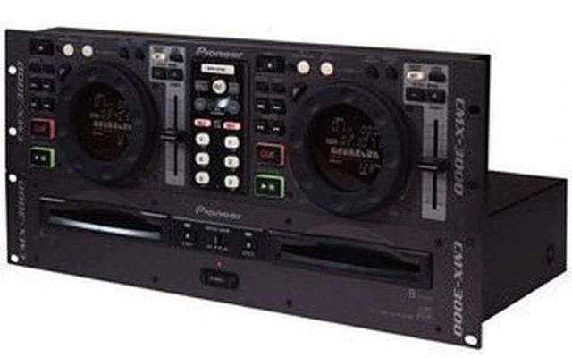Pioneer DJ CMX 3000