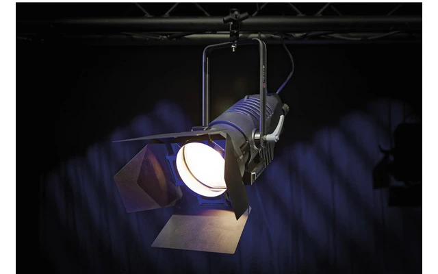 Infinity TF-300 Fresnel LED de 300W 3200K