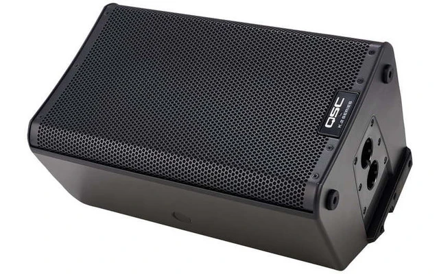 QSC K8.2