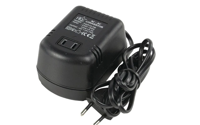 Adaptador de corriente 230 VAC - AC 110 V 0.6 A
