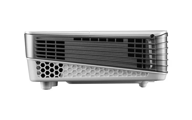 BenQ W1070+