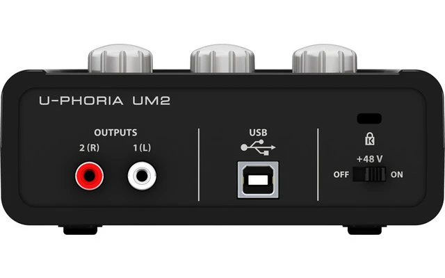 Behringer U-Phoria UM2