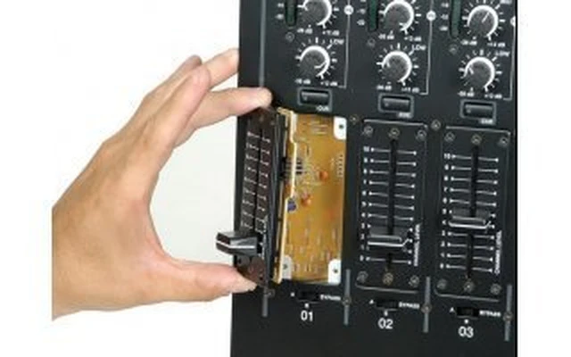 Akiyama MC-E4