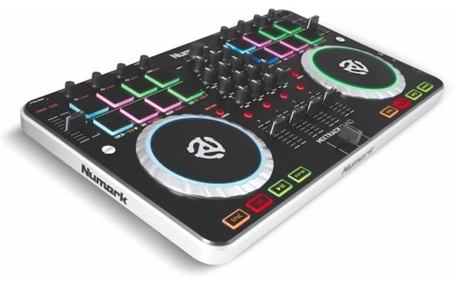 Numark MixTrack Quad