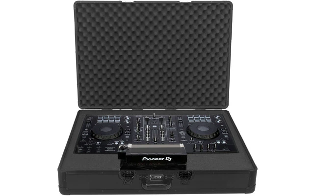 UDG Ultimate Pick Foam Flight Case Multi Format 2XL Black Mk2 - Stock B