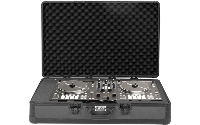 Imagenes de UDG Ultimate Pick Foam Flight Case Multi Format 2XL Black Mk2 - Stock B