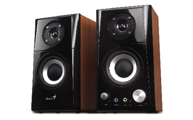 Genius SP-HF500A altavoces de dos vías madera