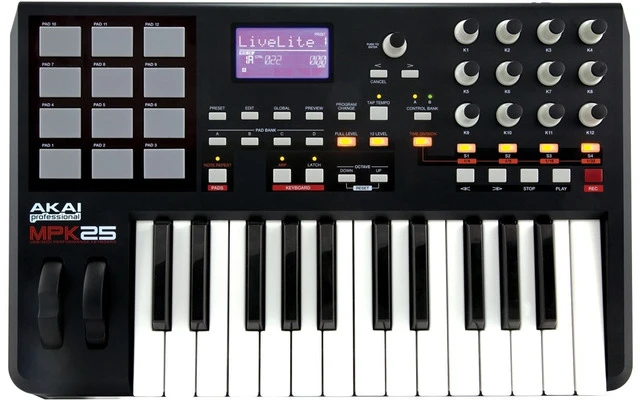 Akai MPK 25