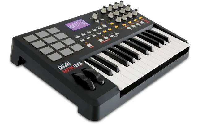 Akai MPK 25