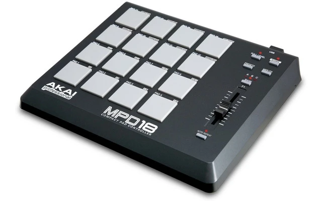 Akai MPD18