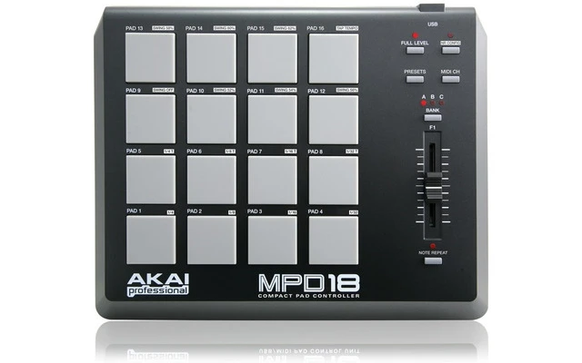 Akai MPD18