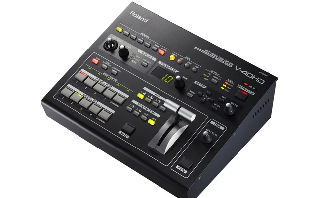 Roland V-40HD