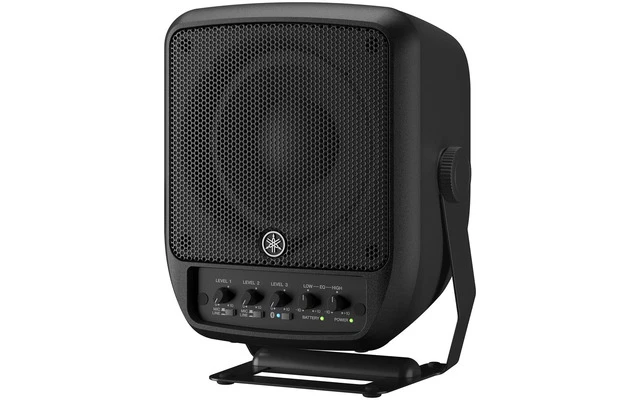 Yamaha StagePas 100 BTR