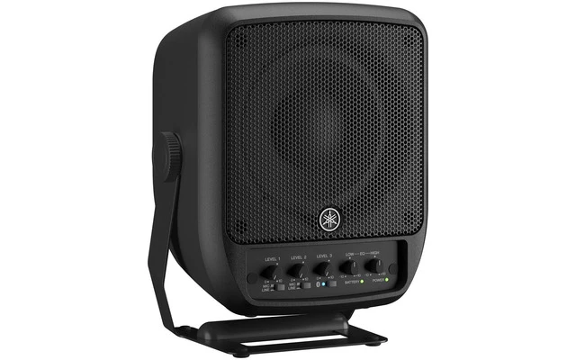 Yamaha StagePas 100 BTR