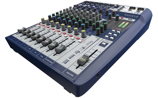 SoundCraft Signature 10