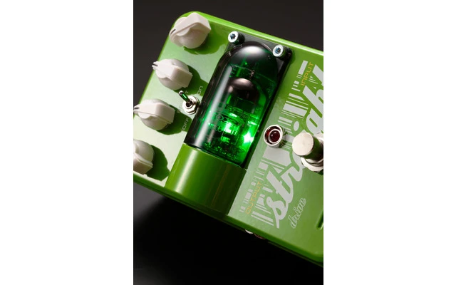 VOX Straight 6 Drive