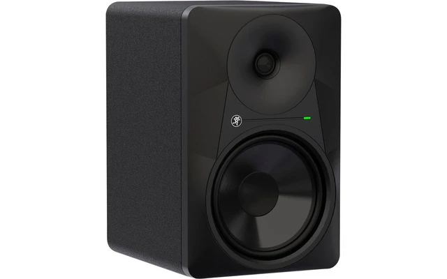 Mackie MR824