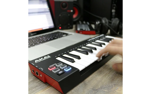 Akai LPK 25 Wireless