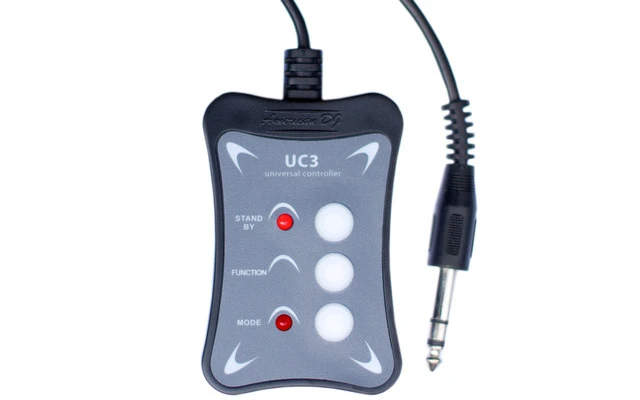 American DJ UC3 controlador basico