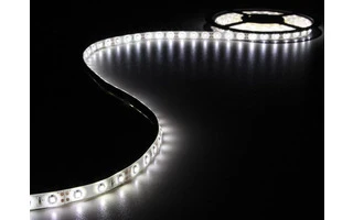 Juego con cinta de LEDs flexible y adaptador de red - color blanco frío - 300 LEDs - 5 m - 12 VD
