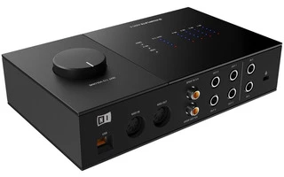 Komplete Audio 6 Mk2