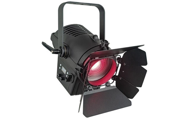 Showtec Performer 1500 Fresnel Q6