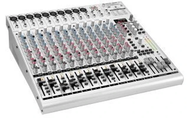 Behringer Eurorack UB2442FX-PRO