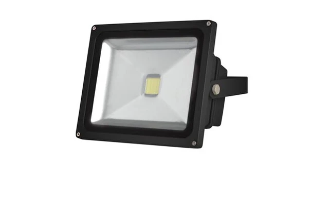 PROYECTOR LED PARA EXTERIORES - 30W EPISTAR CHIP - 3000K